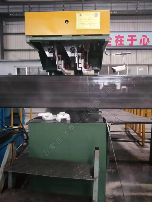 方管超聲波探傷設(shè)備.jpg 方管超聲波探傷設(shè)備.jpg