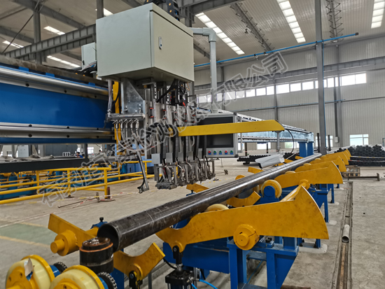 超聲波自動(dòng)探傷設(shè)備.jpg 超聲波自動(dòng)探傷設(shè)備.jpg